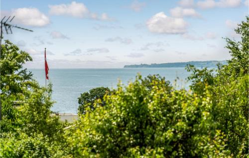 Lyngsbæk Strand House | Family-Friendly Home in Ebeltoft with Wifi Access