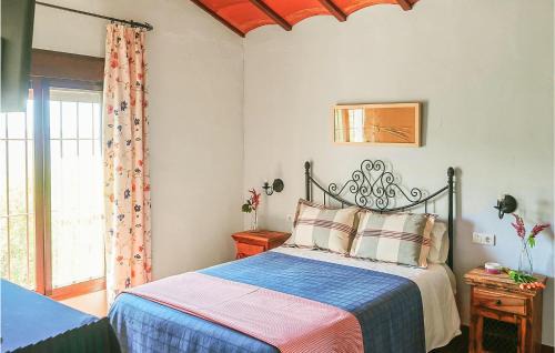 Estepa House | Inviting Home in Estepa with Pool and Kitchenette Amenities