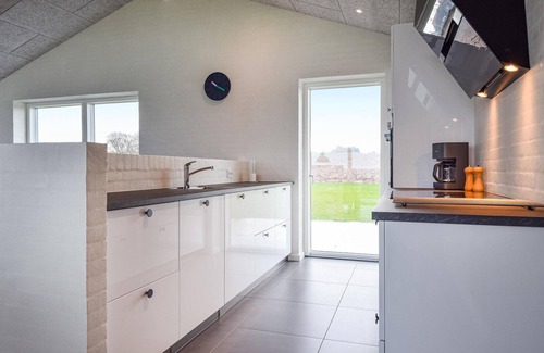 Bøjden House | Spacious 4 Bedroom Retreat with Oceanfront Views in Faaborg