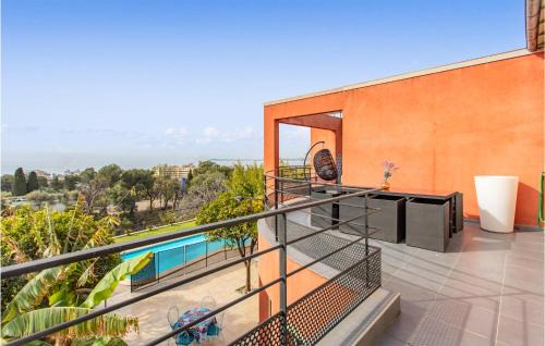 Saint-Laurent-du-Var House | Elegant 6-Bedroom Home with Pool in Saint-Laurent-Du-Var