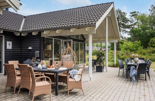 Frederiksvaerk House | Ideal Family Getaway with Pool and Ocean Views