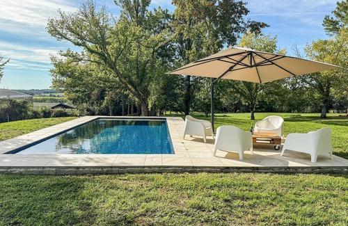 Gans House | Relax in a Modern Country House with Pool & Spa