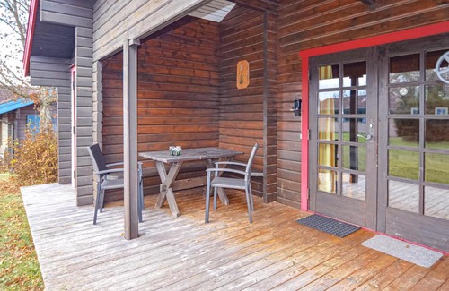 Hayingen House | Cozy Retreat in Hayingen with Sauna, WiFi & Breakfast