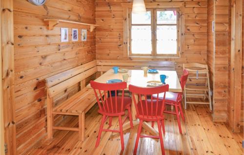 Hayingen House | Cozy Retreat in Hayingen with Sauna, WiFi & Breakfast