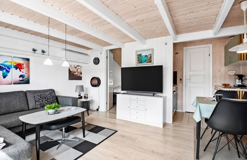 Bork Havn House | Nice home in Hemmet with sauna
