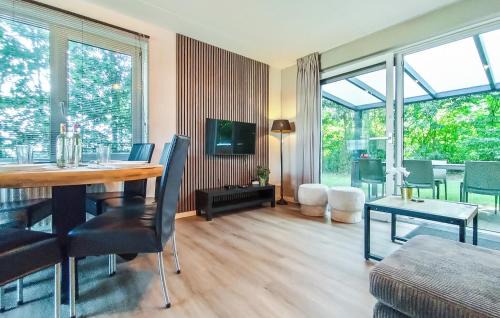 Hoeven House | Nice Home In Hoeven With Sauna