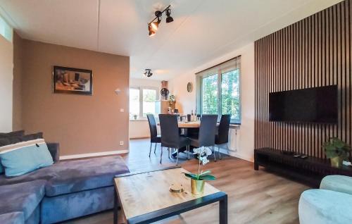 Hoeven House | Nice Home In Hoeven With Sauna