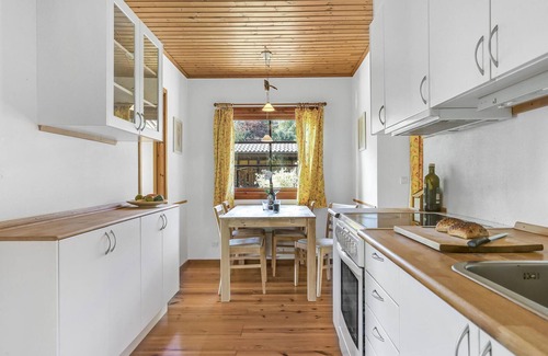 Hoensinge House | Experience a Summer House Vibe Near Ellinge Lyng