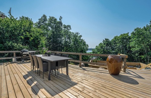 Helsned House | Discover Hesselbjerg Mølle: Oceanfront Retreat Awaits