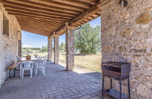 Gualdo Cattaneo House | Charming Vacation Home with Pool Near Bastardo, Umbria