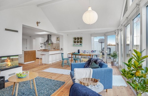Kirke Hyllinge House | Spacious 4-Bedroom Retreat in Kirke Hyllinge with Lake Views