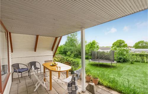 Logstrup House | Inviting Home in Lgstrup with Kitchen for Family Fun