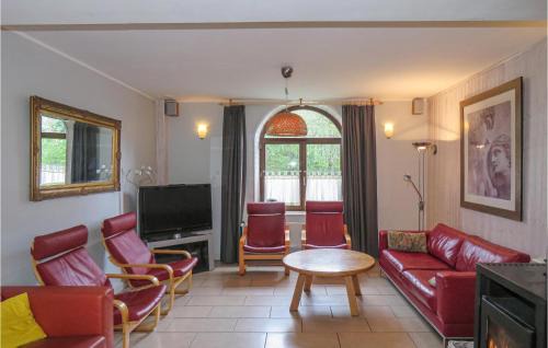 Lunebach House | Family-Friendly Retreat in Lünebach with Full Kitchen