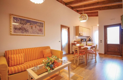 Laureana Cilento House | Nature-Infused Vacation Apartment in Cilento National Park