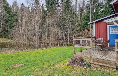 Annolfsbyn House | Discover Swedish Nature at This Cozy Vacation Home