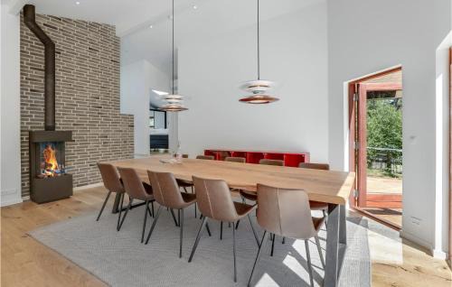 Bedegaard House | Nice Home In Nexø With Sauna