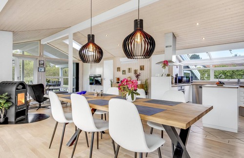 Nykobing Sjaelland House | Bright Vacation Home Steps from the Beach with Ocean View