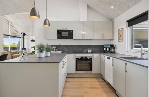 Hasmark Strand House | Experience a Dream Vacation Home with Oceanfront Views