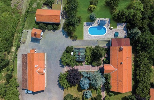 Levanjska Varos House | Delightful 2-Bedroom Home in Ovcara with Pool & WiFi