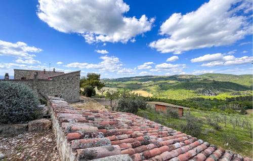Loreto House | Cozy Retreat in Petroro with Child-Friendly Amenities
