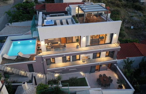Razanj House | Modern Villa Tempera with Oceanfront Views in Ražanj