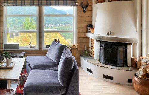 Atra House | Cozy Retreat in Rjukan with Wifi & Hot Tub Access