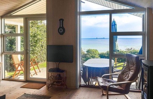 Langeland Municipality House | Experience Nature at Our Oceanfront Vacation Home Retreat