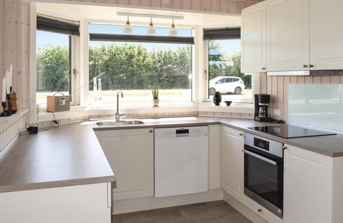 Spodsbjerg House | Idyllic Wooden Holiday Home with Ocean Views in Langeland