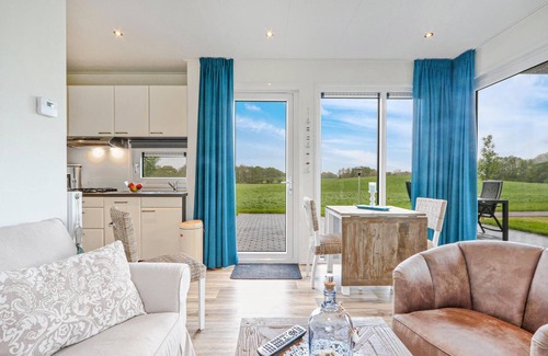 Suesel House | Comfortable 2 Bedroom Getaway in Beautiful Süsel