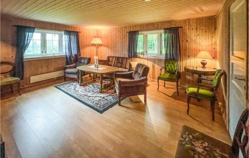 Gran House | Charming Lake View Retreat in Sagstua for Families