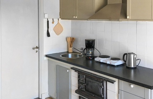 Soderkoping Municipality House | Idyllic Cottage Near the Sea in Pristine Archipelago