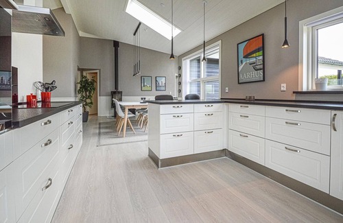 Skjern House | Inviting Oceanfront Vacation Home with Amazing Amenities