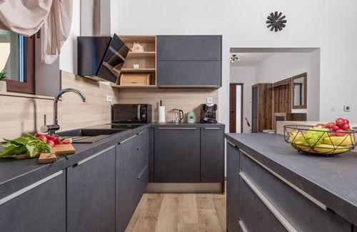 Soboli House | Discover a Relaxing Vacation Home in Rijeka's Hinterland