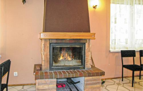 gmina Krzykosy House | Spacious 6 Bedroom Home in Solec Wlkp - Family Friendly Escape