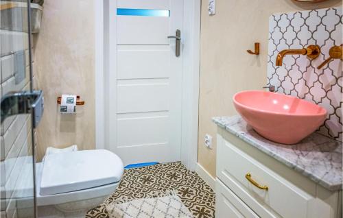 gmina Stezyca House | Cozy Stare Czaple Home with Oceanfront Views and Wifi