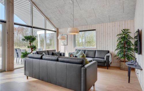 Mommark Strand House | Ideal Family Retreat in Sydals with Pool & Kitchen Amenities