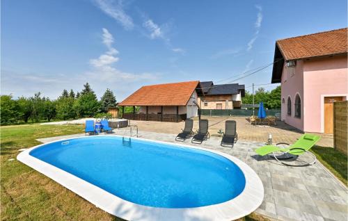 Konjscina House | Inviting Retreat in Turnisce with Relaxing Jacuzzi Access