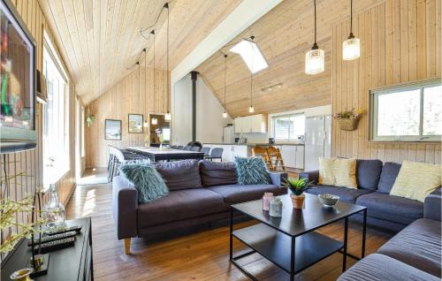 Nørre Fjand House | Relaxing Retreat in Ulfborg with Pool and Pet-Friendly Perks