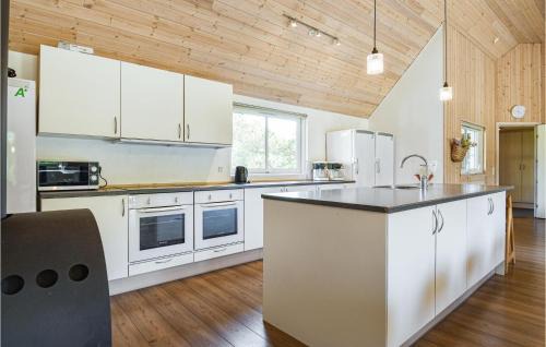 Nørre Fjand House | Relaxing Retreat in Ulfborg with Pool and Pet-Friendly Perks