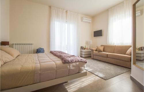 Fleri House | Relaxing Home in Viagrande with Outdoor Pool for Families