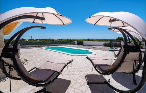 Zemunik Donji House | Cozy Zemunik Donji Retreat with Kitchen and Pool Access