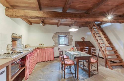 Borgo Val di Taro House | Charming Country House with Spa and Breakfast Included