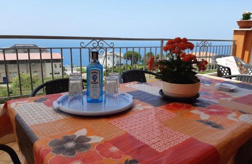 Pizzo Apartment | Beautiful Oceanfront Home in Pizzo with Pool & Top Ratings