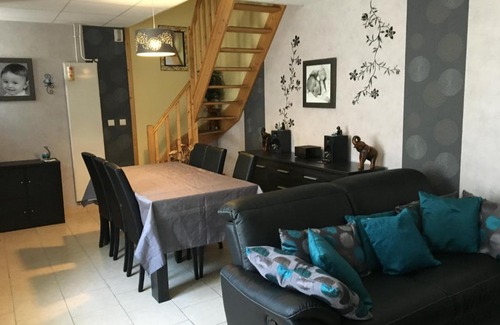 Bollee House | Convenient Stay Near the Circuit for Families
