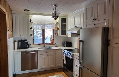 Hawley House | Modern Home in Lake Community with Pool and Spa Amenities