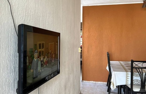 Merida Municipality House | Comfortable Stay with WiFi, Air Conditioning & Breakfast