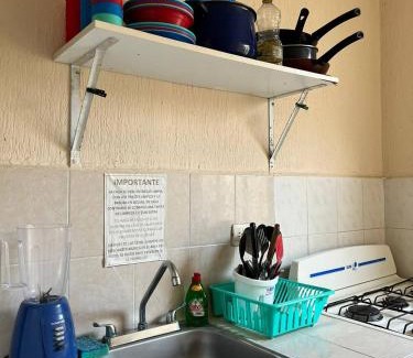 Merida Municipality House | Pet-Friendly Bonita Casa with AC & Wifi for Families