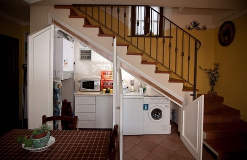 Castelnuovo di Garfagnana Apartment | Inviting 6-Person Apartment with WIFI, Parking & Pool