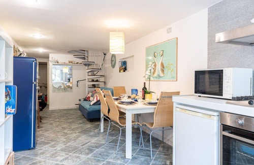 Castiglione della Pescaia Apartment | Cozy Apartment with Pool, Pet-Friendly & Ocean Views