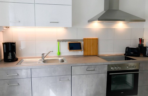 Mainz-Bingen Apartment | Charming Apartment by the Rhine with a Sunny Balcony